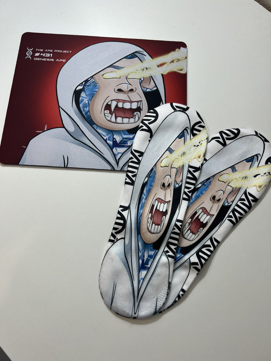 #ApeStrong 
@apeprojectnft Is coming out w some 🔥 soon. 
Just a couple test samples while in the design studio this weekend. 
👀👀
No show / ankle socks 
Mouse Pad

Keep an eye out for the drop 🦍👑
