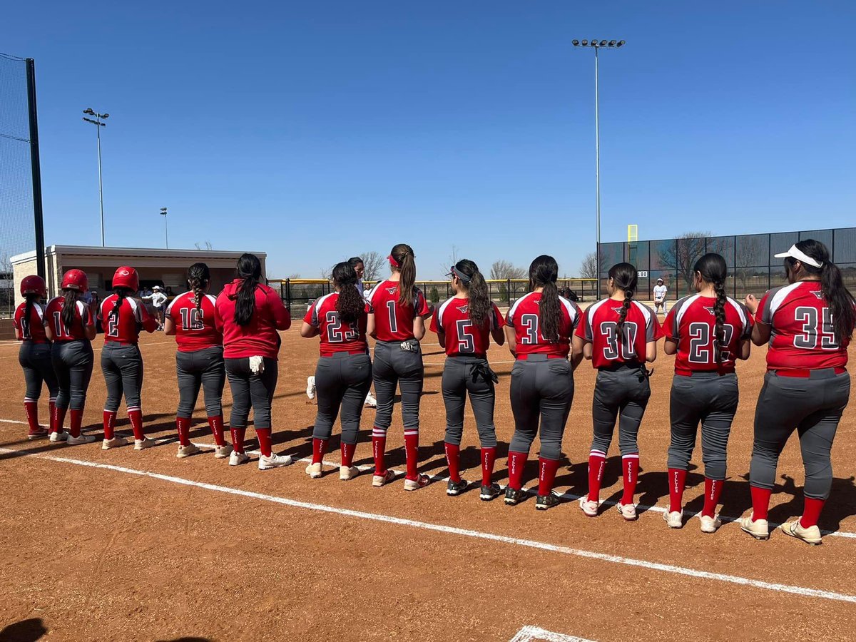 dcfillies's tweet photo. Our DC Fillies got the win today 31-7 over Dimmit Bobbies. The Fillies are currently 1-1 in District Play and will be taking on Littlefield next Tuesday. https://t.co/O9wbmWUYgO