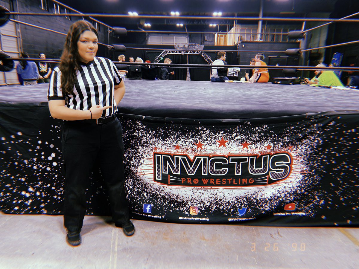RefCrystal's tweet photo. Had such a great time counting shoulders at @INVICTUSProWre1 today!! https://t.co/Frn6LVY7Ku