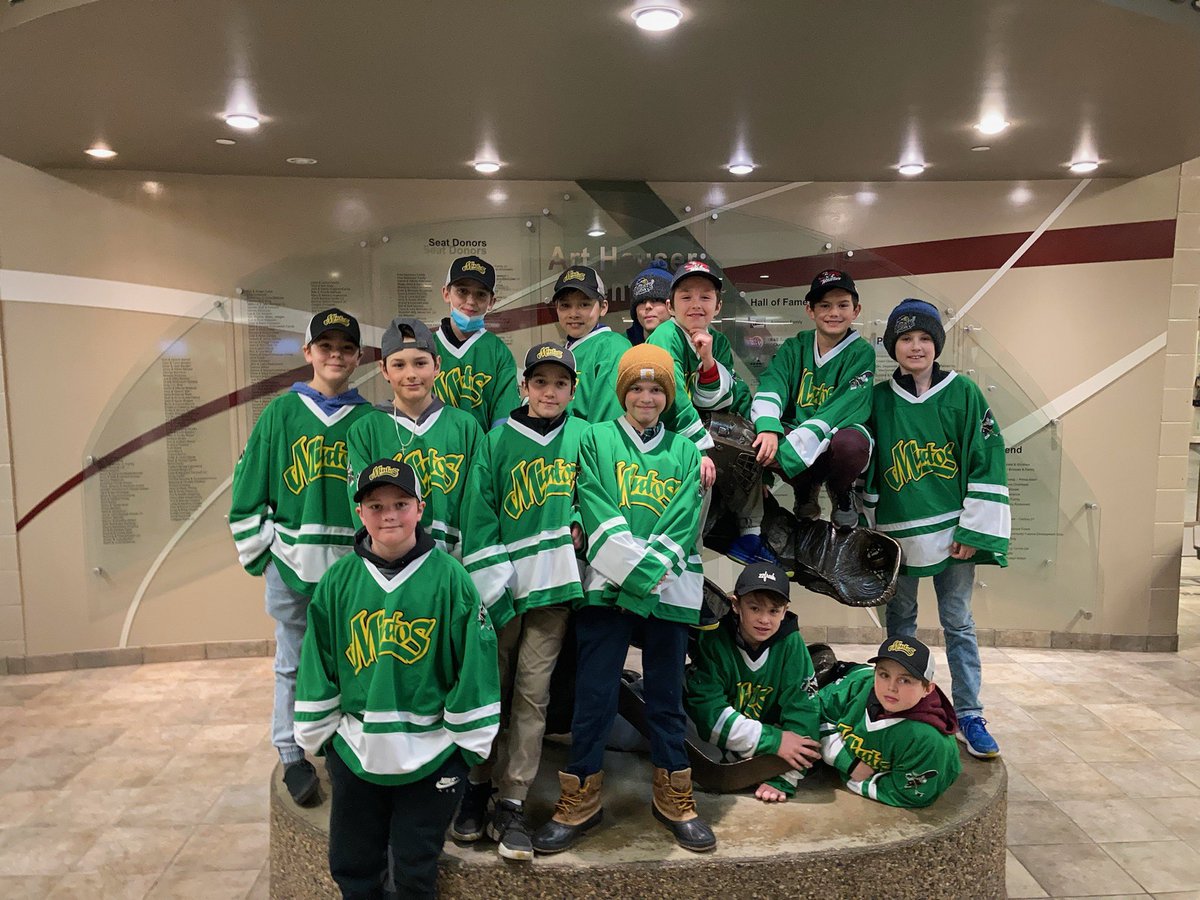PA_Mintos's tweet photo. Mini Mintos hockey team! Thank you for coming out and supporting us all season!! Sharp jerseys boys!! 🔥🔥 https://t.co/v7bZ9NGU9v