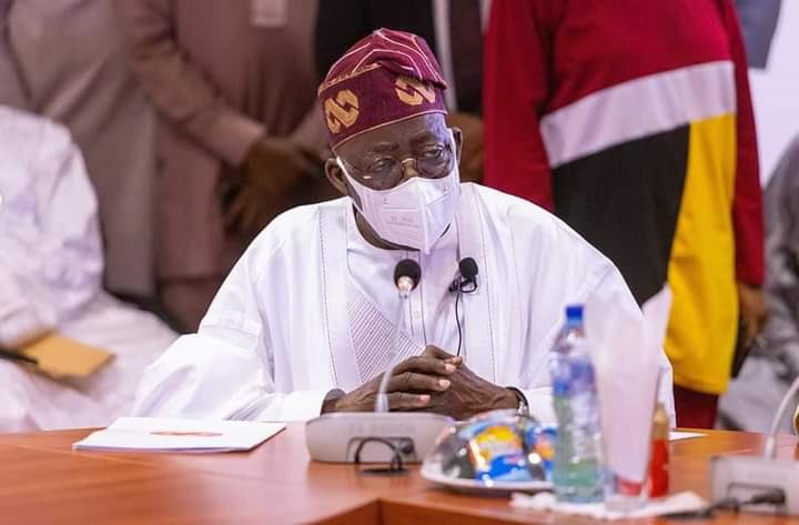 TinubuMediaS's tweet photo. The 13th Bola Tinubu Colloquium will hold on tuesday 29th March, 2022 at Eko Hotel, Victoria Island, Lagos. It will be charged by President Muhammadu Buhari and the Keynote speaker  is Professor Olufemi Bamiro, former Vice Chancellor of UI. Let’s make it a date. https://t.co/UzDlCpQlqT