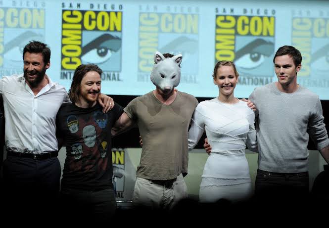 james mcavoy and michael fassbender @ comic con!