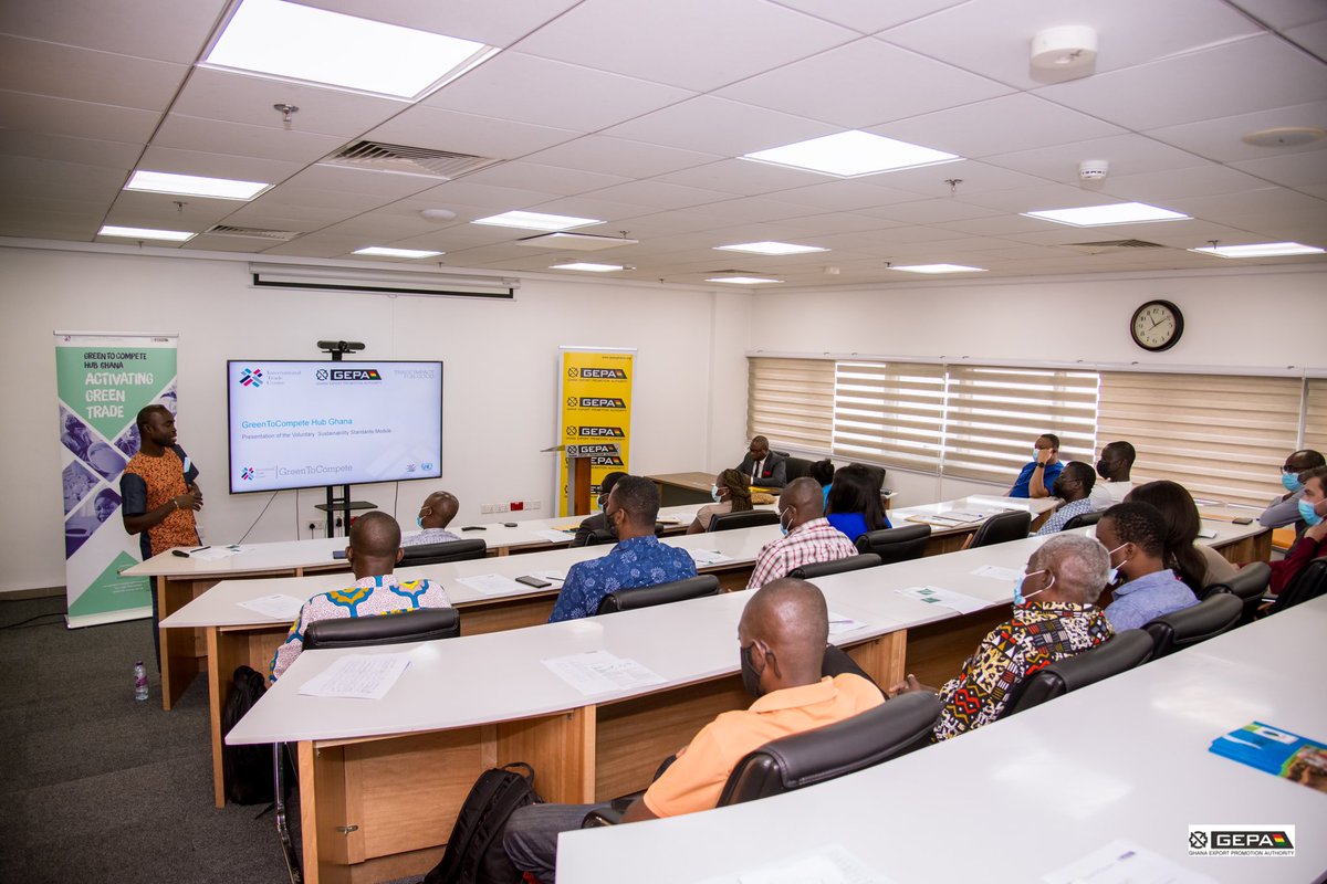 GEPAGhana's tweet photo. Mr. Samuel Dentu DCEO, Ops &amp; Finance of highlighting the need for the project takeover, said that Ghana’s economy remains highly dominated by the activities of local SMEs hence the need to build their capacity to trade competitively locally and international markets.
 #T4SD  #SME https://t.co/1FTHtR6QpG