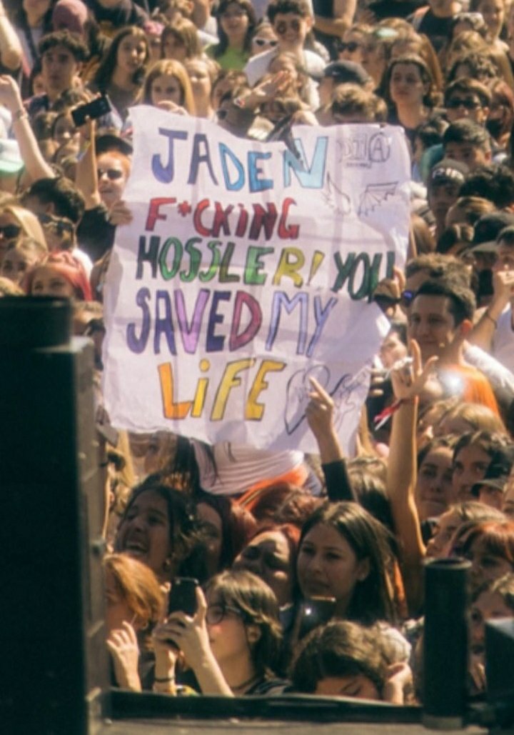 vol6jxdn's tweet image. te amo tanto jaden te espero a la vuelta💕🤍 #THANKYOUJXDNLATAM