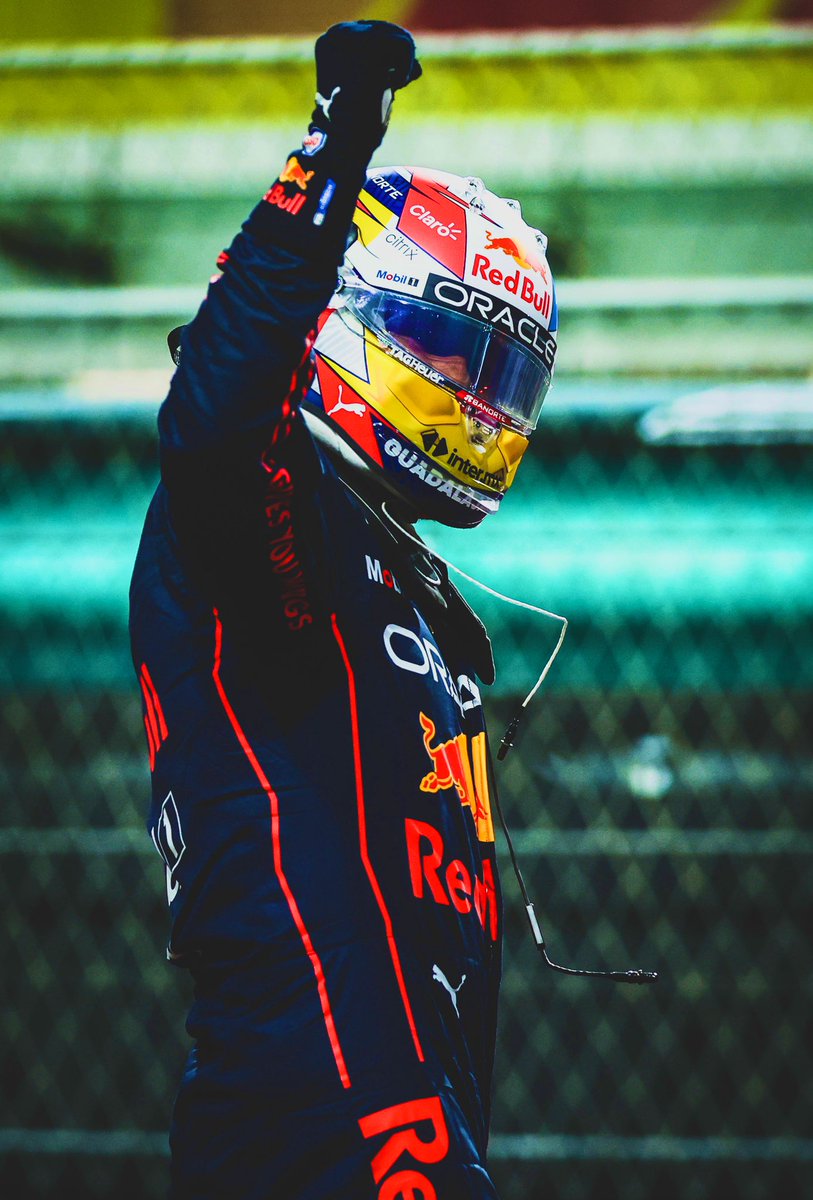 LarsBaron1975's tweet photo. Well done Checo!!! First ever pole for @SChecoPerez https://t.co/BNPChPPAQ9