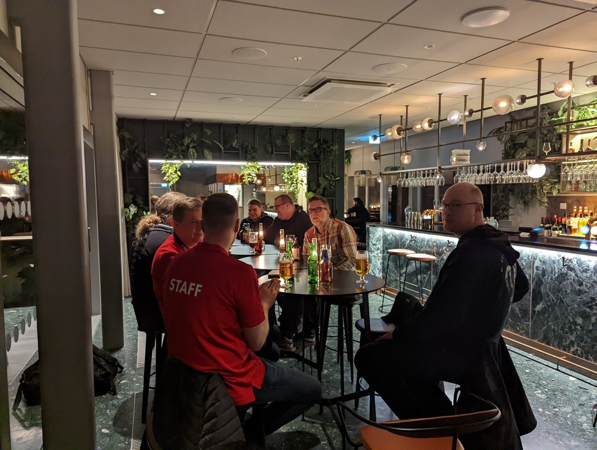#3DMS2022 continues, but printers have been exchanged for beers 🍻 Come join us! ❤️
