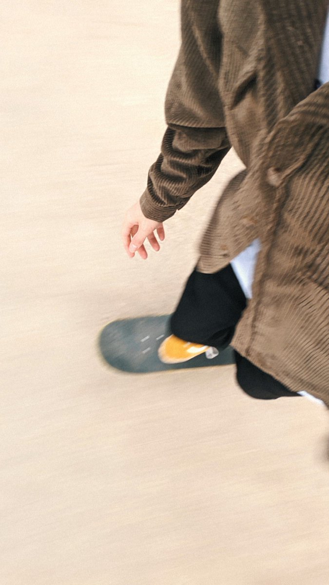 BenJieStills's tweet photo. You can't live at all unless you can live fully now. - Alan Watts.
#photography #skatevibes #sunsets #sunsetphotography #quotes #sunsetcore https://t.co/VN0PoJRecJ