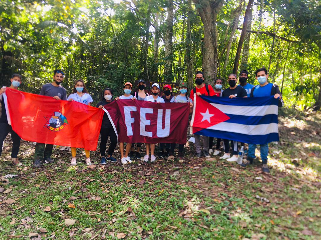 La FEU Artemiseña continua proyectando su protagonismo rumbo al Centenario de la organización y el aniversario 60 de la <a href="/UJCdeCuba/">UJC de Cuba</a> 
#RumboAl100 #60añosUJC <a href="/UnivArtemisa/">Universidad de Artemisa "Julio Díaz González"</a> <a href="/UnionArtemisa/">UJC Provincia Artemisa</a> <a href="/Karli_SantanaR/">Karla Santana</a> <a href="/PerezZaydi/">Zaydi Pérez González</a> <a href="/Ponciano2012/">Carlos E. Suárez Ponciano</a>