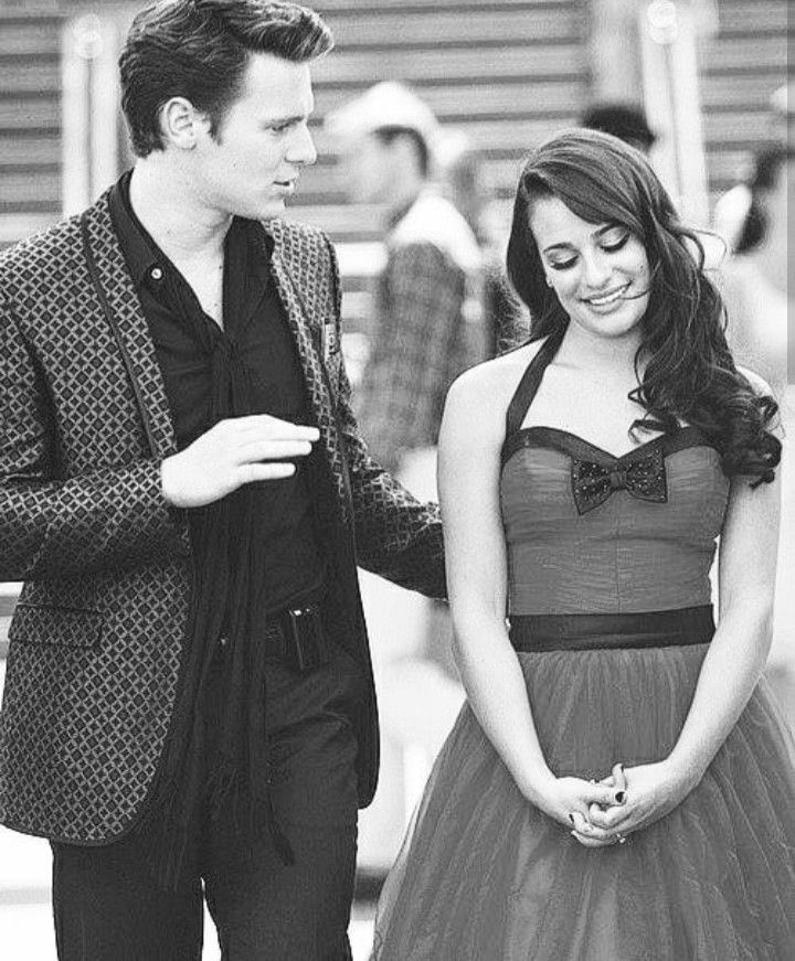 Happy birthday Jonathan Groff! we love you so much, thank you for always taking care of Lea   
