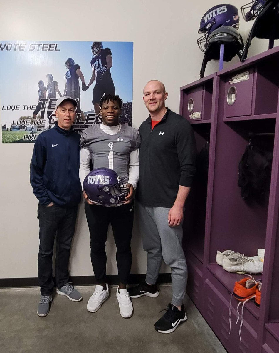 Zachary Greenig tweet media