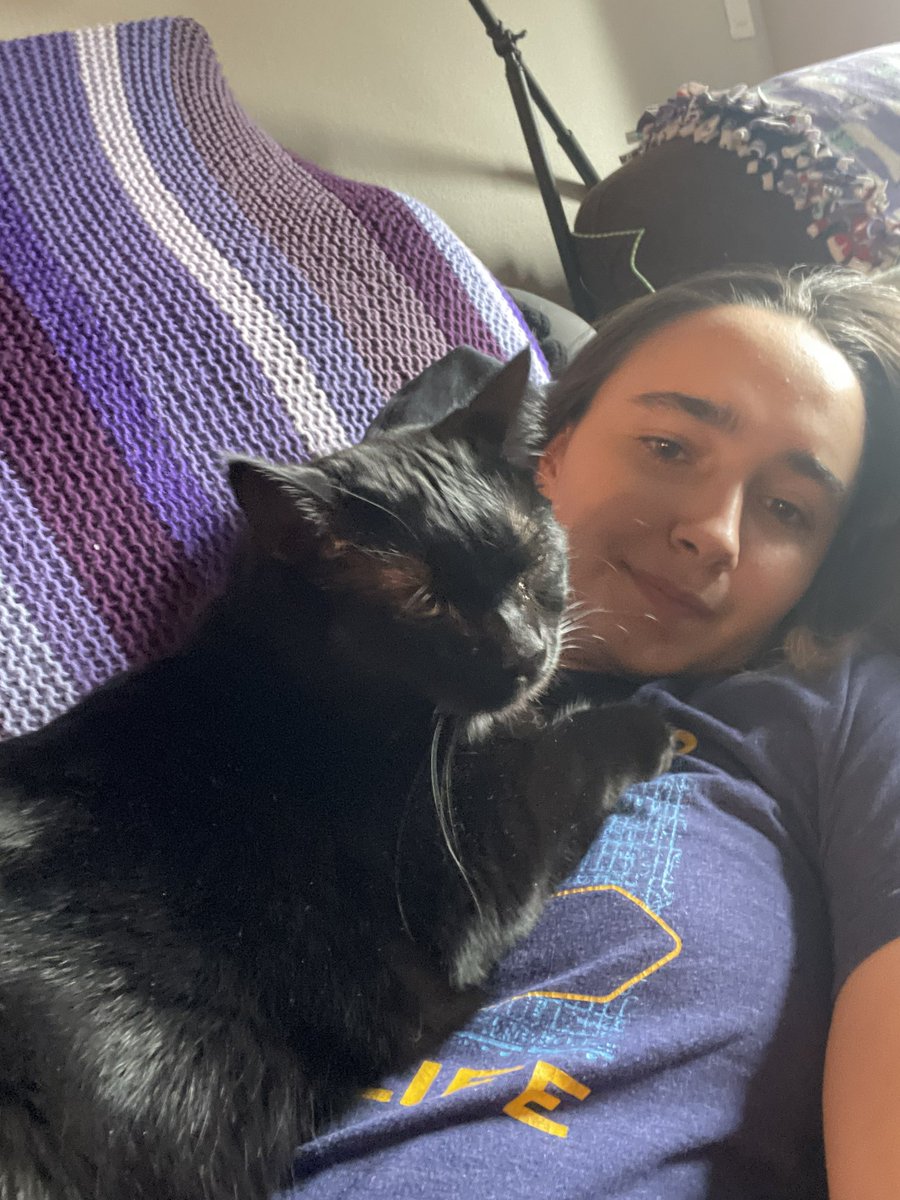 morgancurry22's tweet photo. Saturdays are for Suki cuddles 🥰 https://t.co/1VyRT3kk8q