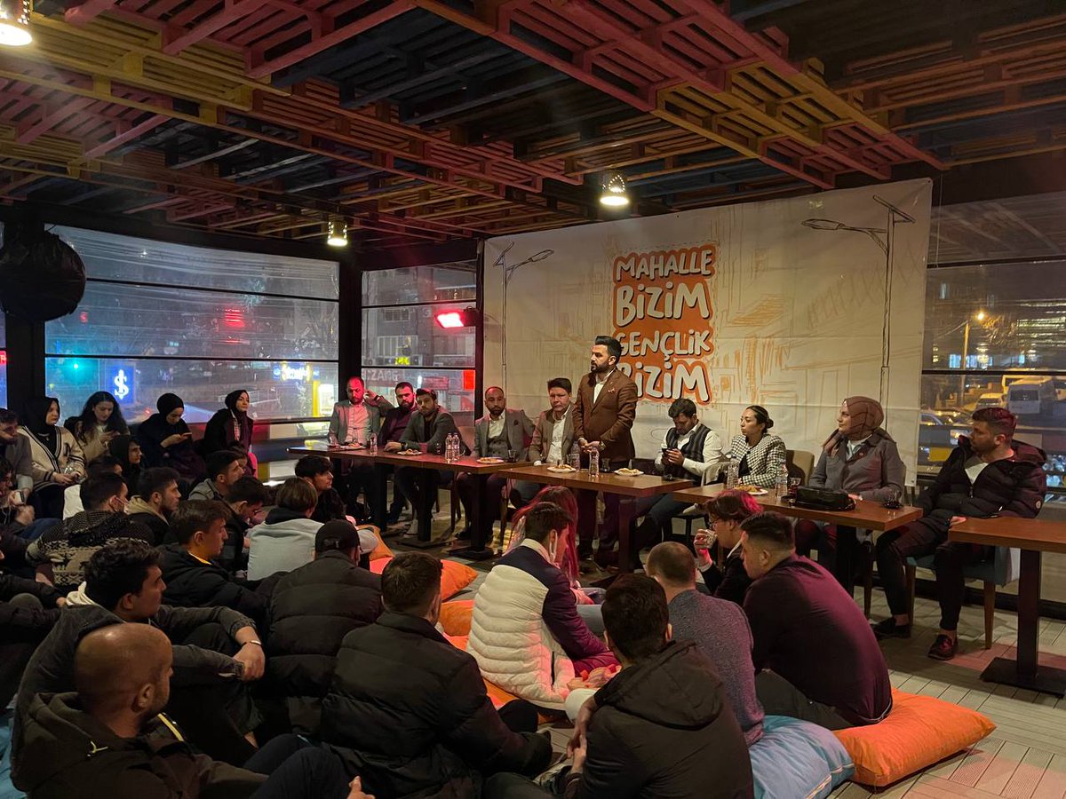 MahalleBizimGençlikBizim 
Programı kapsamında 
Genel Merkez MKYK Üyemiz <a href="/emrecemil35/">Emre Cemil Ayvalı</a>,Menemen Bld. Başkan Yrdm <a href="/ysfdemircioglu/">Yusuf Demircioğlu 🇹🇷</a>,İl Gençlik Kolları Başkanımız @receptayiptslak, Geçmiş
Dönem Gençlik Kolları Başkanlarımız, Meclis Üyelerimiz katılımıyla Programımızı gerçekleştirdik.