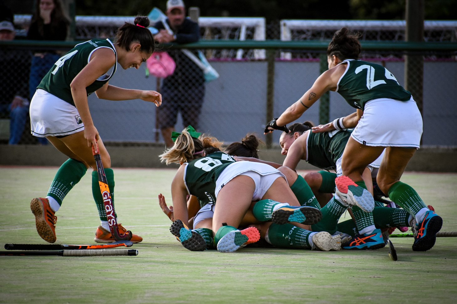 Club Ferro Carril Oeste - 🏑👏🏼 ¡Regreso con triunfo! El hockey