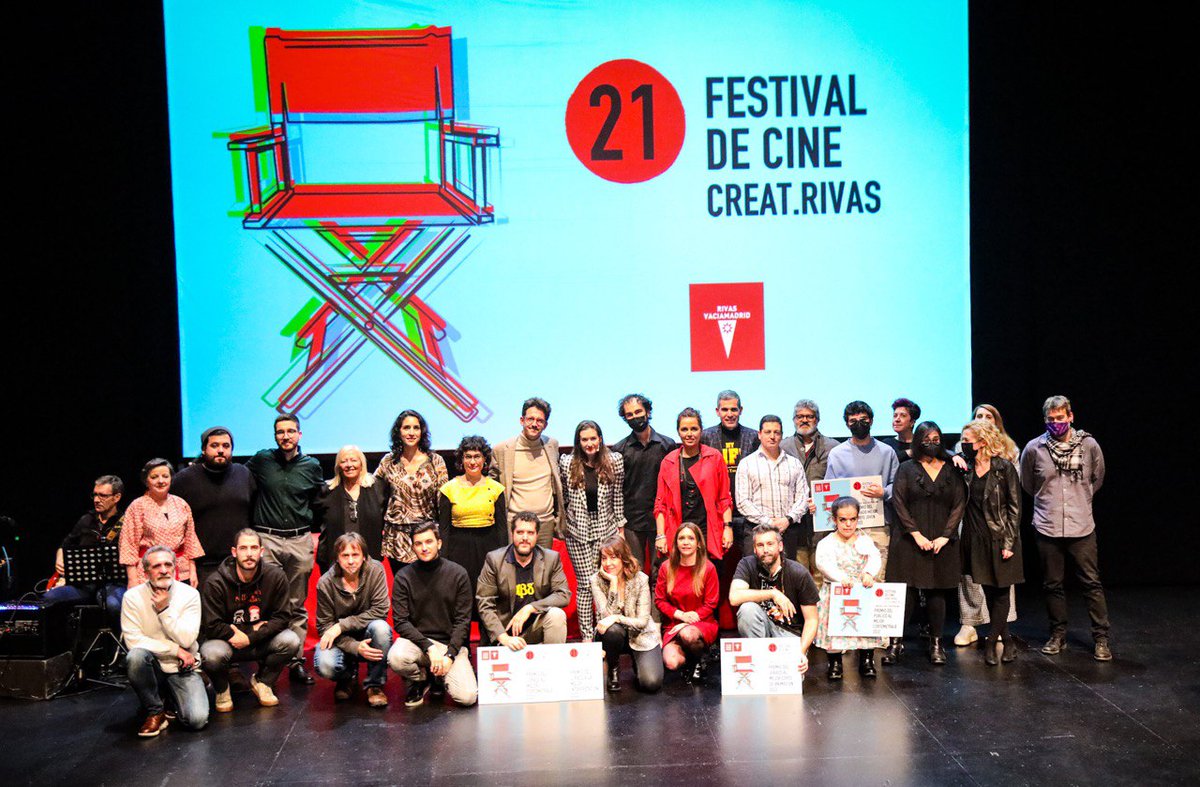 AytoRivas's tweet photo. Despedimos el 21 Festival de Cine con el buen sabor de boca de una gala presentada por @EstirandoChicle y de los cortometrajes premiados en esta edición. ¡Enhorabuena! https://t.co/eLIFe3BPW5