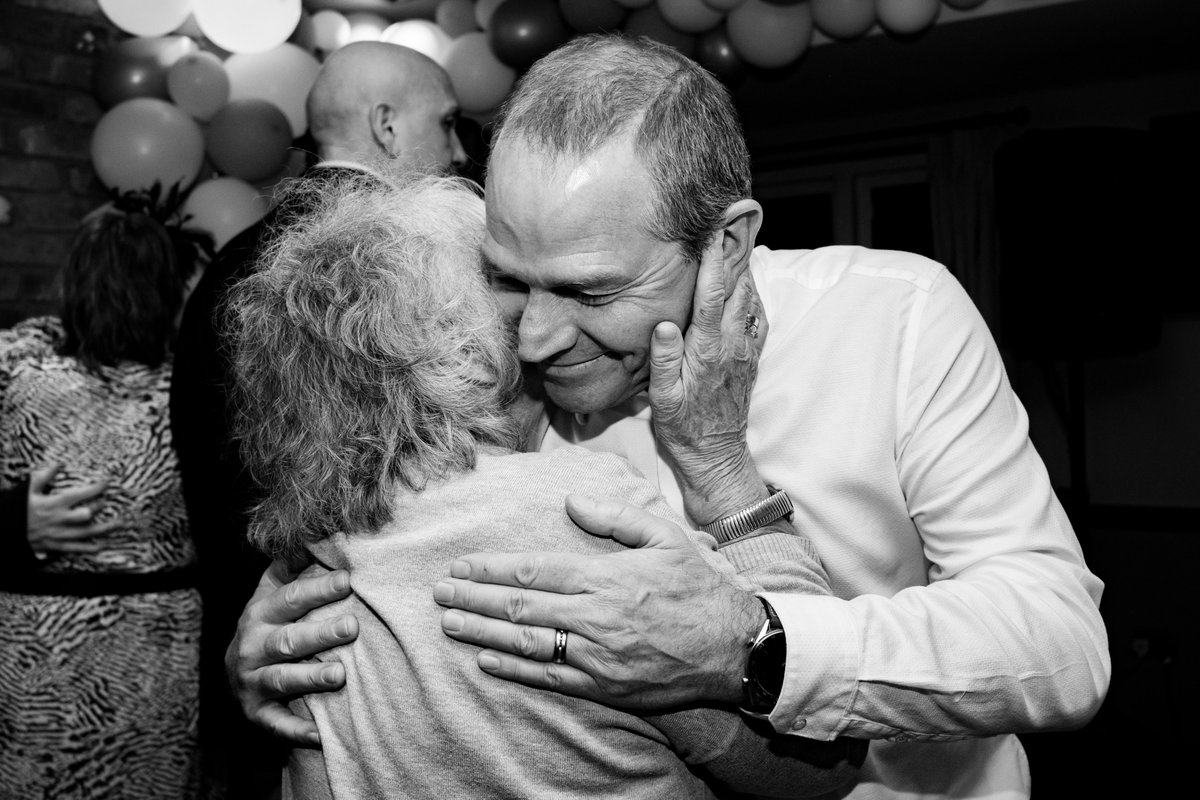 holshoots's tweet photo. @deftony83 Some b&amp;w from a recent wedding that I shot :) https://t.co/HbqExsl2nQ