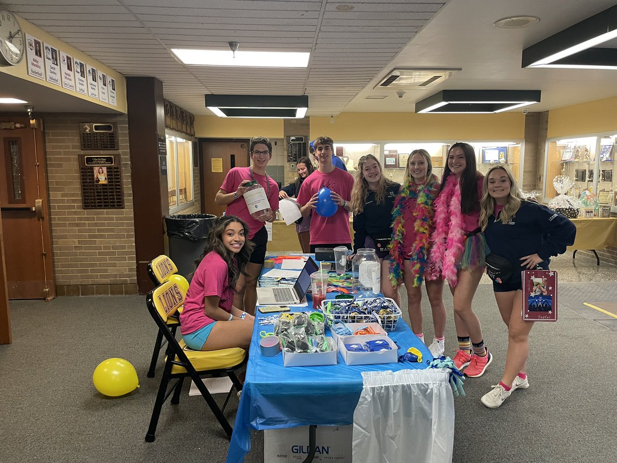 Less than an hour until we dance!! Stop in during community hours between 7 and 10 PM!! We’ll have a concession stand, silent auction and so much more!! Check out our livestream, link in bio!! 🎗
#FTK #strongertogether #partnersinthefight
