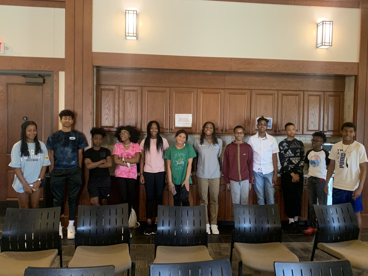 camilleswims123's tweet photo. Super fun time this morning presenting to Jack and Jill of America teens and preteens from the Greater Frisco Chapter about water safety! #JJFND #jjgfr #jjoa1938 #jjswims https://t.co/gooDeIVujk