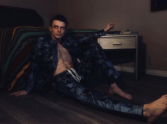 asher morningstar (@asheemornimgsta) on Twitter photo 