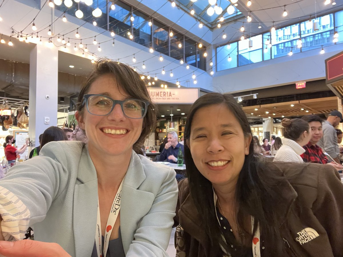 katierizzolo's tweet photo. TFW you finally meet your mentor in real life! #healthequity #socialjustice #SCM22 #NKFClinicals https://t.co/rbOI9jvixu