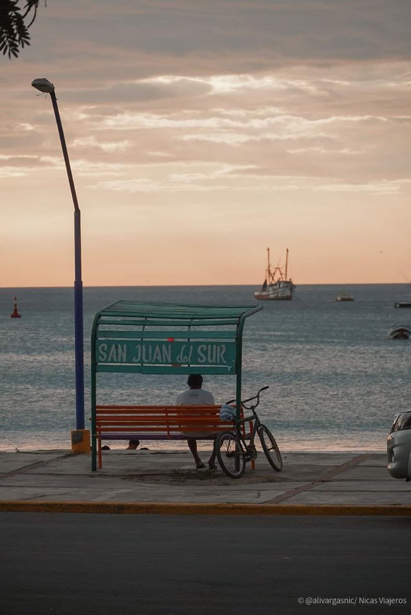 Buenos días #Nicaragua y a toda la gente del 🌎🌏🌍 que tengan Un #DomingoDeRamos de satisfaccion completa de haber cumplido una semana de grandes logros, avancemos en nuestra revolución.  RECUERDEN EN FAMILIA TODO ES MEJOR.
<a href="/PortoSandinista/">Porto Sandinista ❤🖤</a> <a href="/juanalb1953/">Juan Alberto💥❤🖤</a> <a href="/AlexaSilva87/">💫Alexa Silva 💫🇳🇮</a>