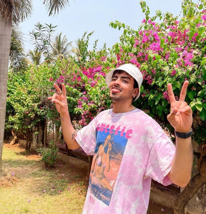 Stutee11263271's tweet photo. LOML
FASHION ICON SANKET MEHTA
#SanketMehta #teamsm https://t.co/wznrD1Bz78