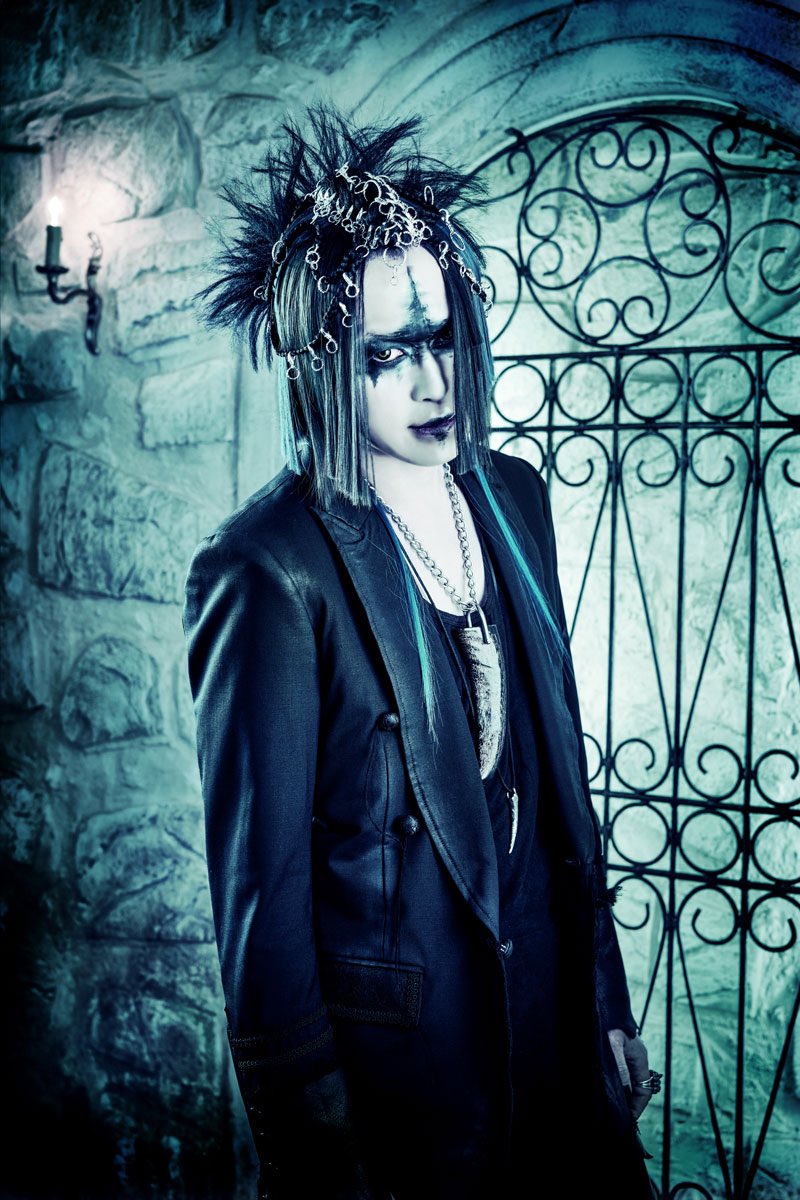 DespaFacts's tweet photo. Karyu, ZERO and TSUKASA have reunited with their session band Luv PARADE! Here's their official look. Go follow their Twitter! @parade_official https://t.co/lVI5kBzB7F