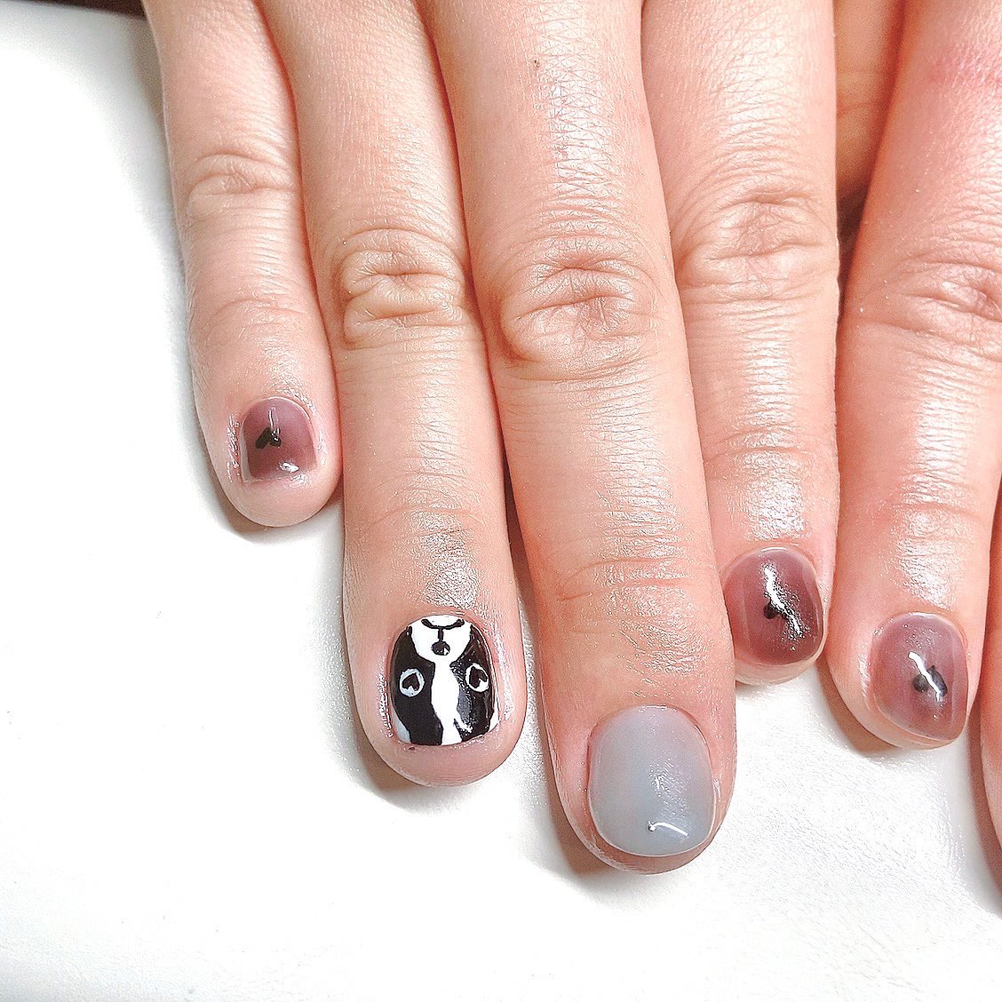 天候さん 深爪矯正ネイリスト シースルーブラックハート ボストンテリア 深爪矯正3回目 7割自爪に移行 頑張って頂いてます 前橋 ネイル 群馬県前橋市 ネイルサロン 深爪矯正 T Co Sukjqkpsal Twitter