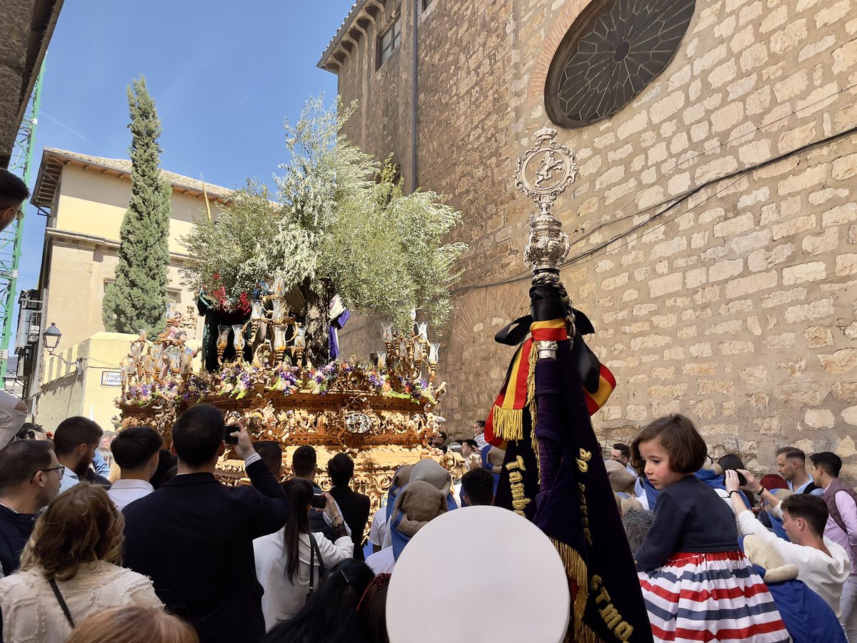 bctvictorialeon's tweet photo. Estrechez de Almenas
🎼 El Alma de la Victoria, V Estación e Historias de Judea
✝️ @Saludypazjaen
📍 #Jaen
#SSVictoria22 l #SemanaSanta2022 https://t.co/ESISqvKa9z