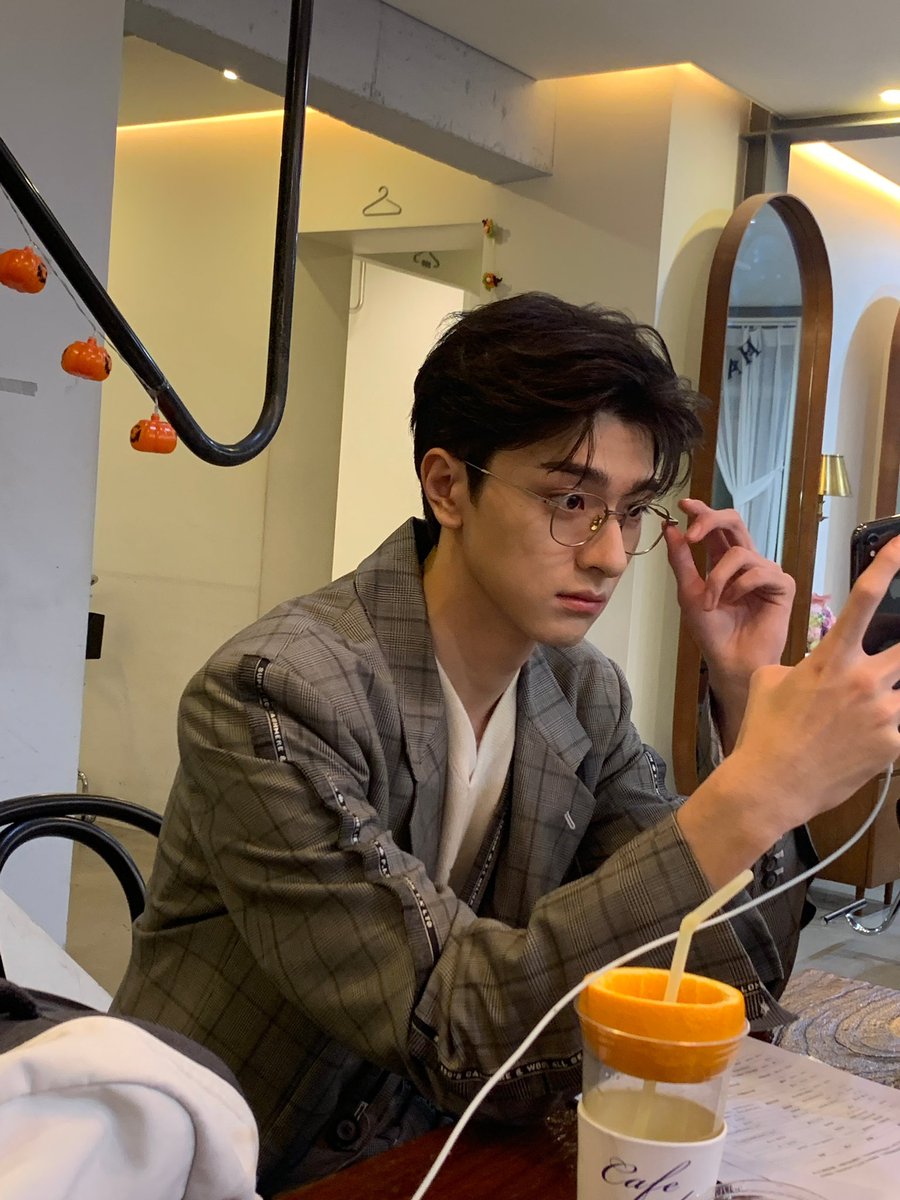 mylilboy_linyi's tweet photo. 20220410
LinYi Studio Update

#林一
#LinYi
#หลินอี
#Iam_LinYi https://t.co/LmhIsU7qMK