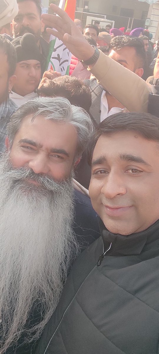 SharmaLudhiana's tweet photo. I congrats Shri Bharat Bhushan Ashu for beings the working president of Punjab pradesh congress. 🙏🙏🙏
He is the most trusted person.
#hopeforbetterfuture
Best of luck to new team🙏 https://t.co/PxFT291sj0