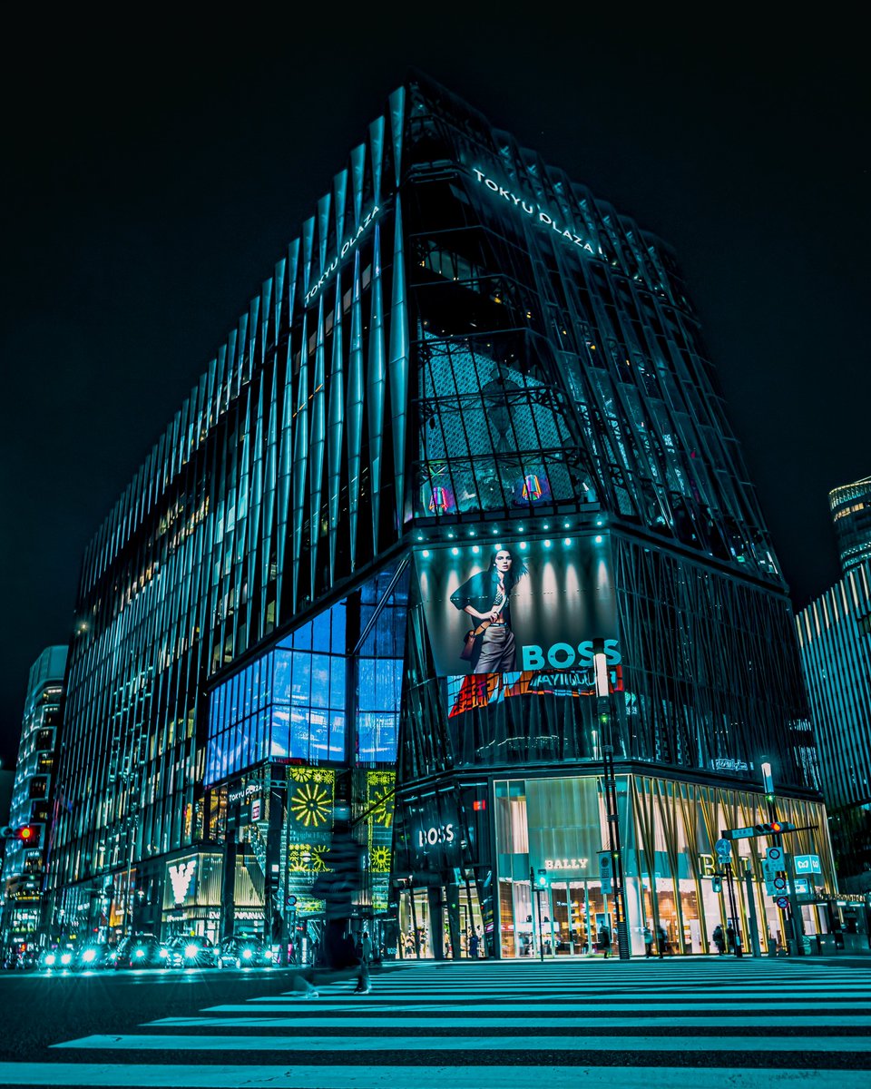 e_tk77's tweet photo. 銀座にある建物がかっこいい
#写真好きな人と繋がりたい #カメラ好きな人と繋がりたい #tokyocameraclub #photography #streetphotography https://t.co/wGCvvw9qXf