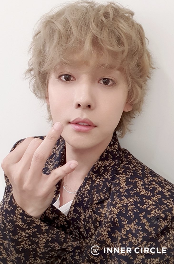 hourlyjinu's tweet photo. 🐩

[ #김진우 #JINU #위너 #WINNER ]
@official_jinu_ @yginnercircle https://t.co/cGsIz5KLyi