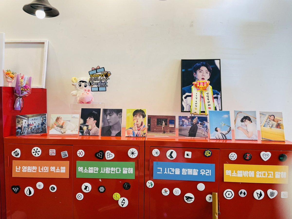 D_orange_O's tweet photo. 💛카페 달싸(22.0409

10주년 기념 카페
서둘러 1등으로 입장
랜덤은 또 날 미치게하지
결과물은 이어서… 올려보께오
@L1485_BDAY 
카페 열어주셔서 감사합니다♥️

#엑소와_엑소엘의_열번째_봄나들이
#언제나_우린_너희편_오래도록_함께가자 https://t.co/HNTjXxlaOS