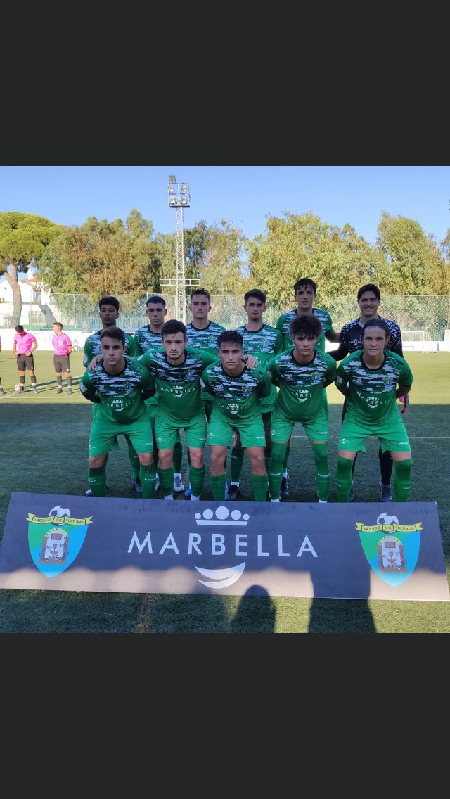 romubarpe's tweet photo. GRANADA 1-0 VAZQUEZ
El futbol no esta siendo justo con nosotros,me quito el sombrero con mis jugadores,nos han marcado en el 85,hemos hecho un gran partido contra un grandísimo equipo.
Pero la suerte nos a vuelto a dar la espalda.
LO CONSEGUIREMOS,QUE NADIE LO DUDE . https://t.co/Bas7dmGMxI