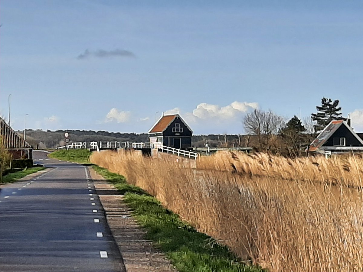 MoniqueKlaverBl's tweet photo. #ommetje #wandelen #doesgek rondje #Zijpersluis naar #Kramerbruggetje in #Burgerbrug met zicht op #Schoorlseduinen #canidoit? #Yesican! #goedemorgen #zondag https://t.co/bNqp3vMk68