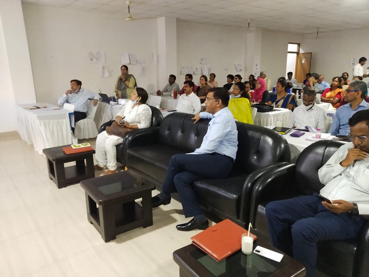 jcert_ran's tweet photo. Glimpse of presentation on position papers in steering committee meeting at JCERT campus on 8th &amp; 9th April. https://t.co/DzIGXqzZSv