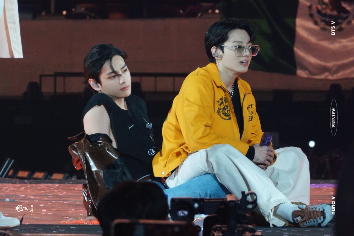taekook ⚓ tweet media
