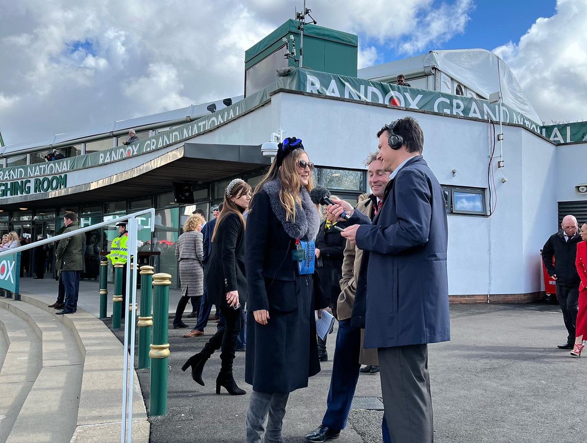 Charlotte Swift (@cswift3110) on Twitter photo A โGrandโ day out!
As someone who has grown up watching horse racing I had the privilege of producing the #GrandNational for <a href="/BBCWSSport/">BBC World Service Sport</a>
Genuinely a dream come true! ๐๐๐๐๐ป๐ป๐ A โGrandโ day out!
As someone who has grown up watching horse racing I had the privilege of producing the #GrandNational for <a href="/BBCWSSport/">BBC World Service Sport</a>
Genuinely a dream come true! ๐๐๐๐๐ป๐ป๐