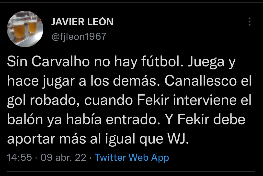 JJosejua's tweet photo. Periodista Deportivo de #BotellinDeCruzcampo y #CarruselDeportivo, entre #Plumillas y #TuerceBotas como este personaje estamos avisados en Sevilla con la Información Deportiva.
#TrabajanParaEllos
#BiriPrensa https://t.co/hijC5lBJ2a