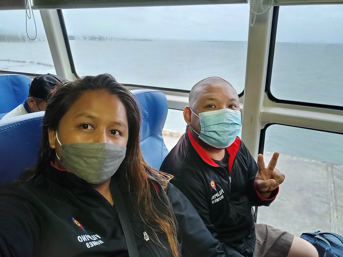 PinoyHomeowners's tweet photo. Time to go Home now!

See you again Bohol! Thank you to all who accommodated us during our stay here.  

Next stop DUMAGUETE!

PS
Peace sign is not a support to any political candidate.

#FilipinoHomes #Bohol #SmartPinoyHomeowners https://t.co/Q9T3r3f2YR
