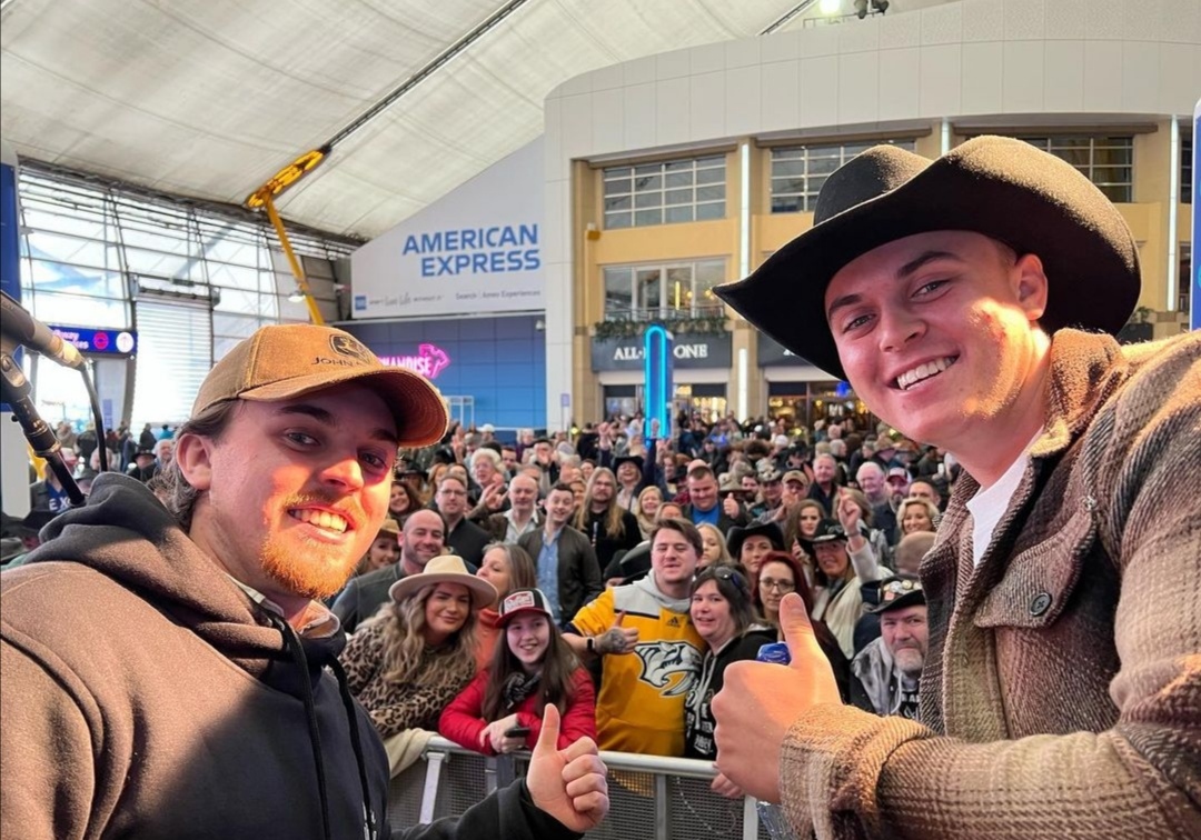 Throwback to <a href="/C2Cfestival/">Country2Country</a> ♥️✌🏻🇬🇧👍🏻