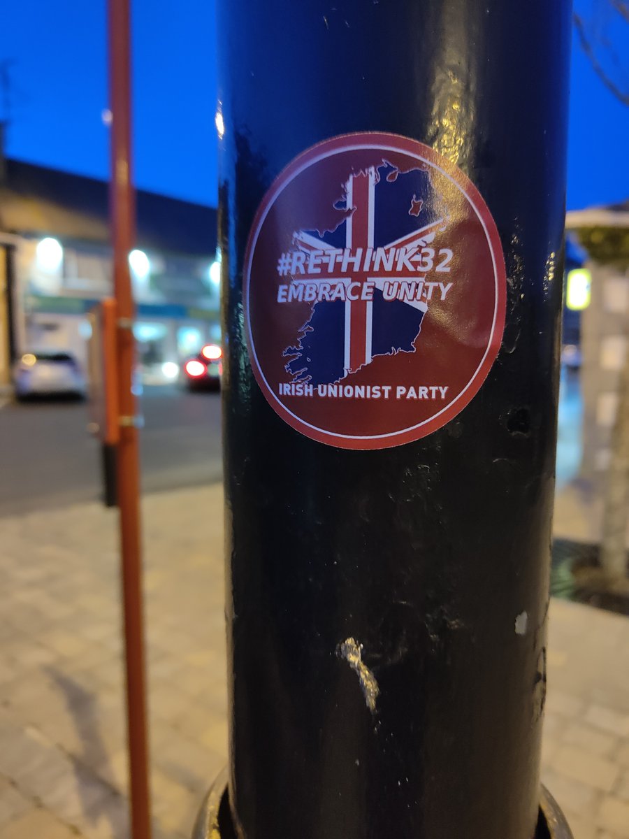 TrisBurnedLands's tweet photo. I was in Raphoe last night with my TUV mate spreading the word of the Irish Unionist Party!
I will be making plenty of more trips to the Donegal area to meet with local IUP in future. paid in GBP the whole night!
Only united can we hope to change the narrative! 🇬🇧☘️ 
#rethink32 https://t.co/fGRaUcMMGI