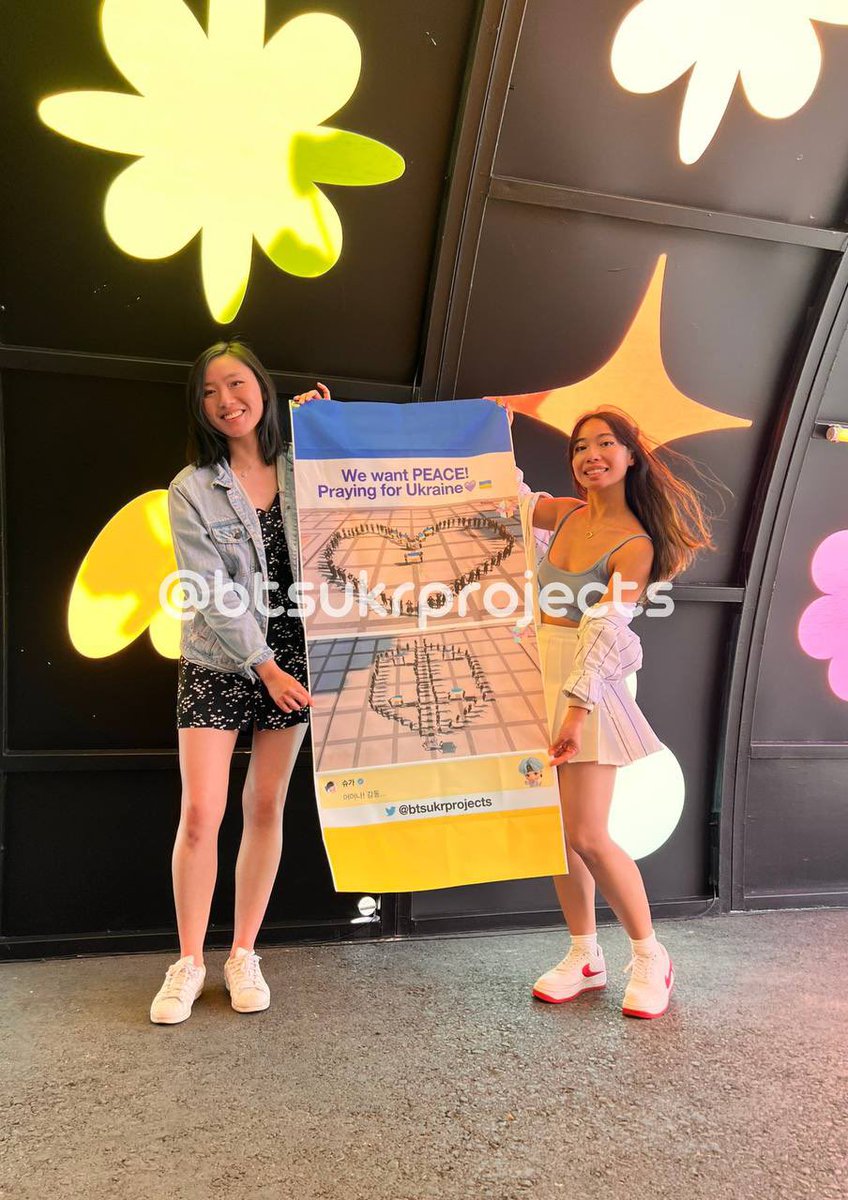 btsukrprojects's tweet photo. That’s so amazing 😊🙏🏻👍🏻 thank you for your support for Ukraine 😊🇺🇦💜 #BTSARMYWithUkraine #StandWithUkraine #BTS_PTD_ON_STAGE_LAS_VEGAS    And thank you Yoongi for recognizing at Weverse our projects for @BTS_twt 🇺🇦🙏🏻 https://t.co/m2uB1Wd0xI