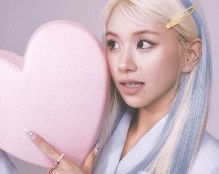 chaeynnv's tweet image. And at every table, I'll save you a seat, lover