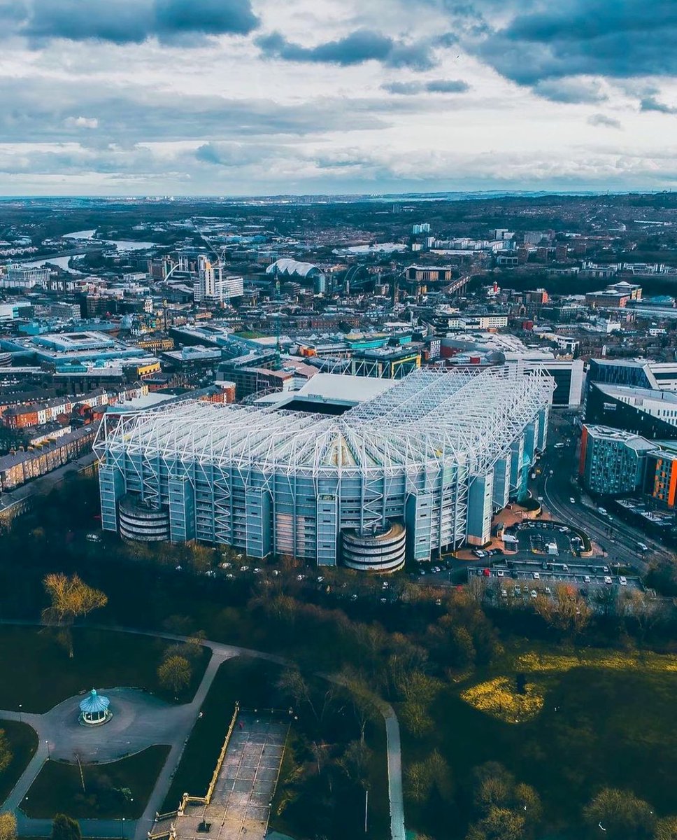St James’ Park, home of <a href="/NUFC/">Newcastle United</a>. 🖤🤍

Newcastle, England. 📍🏴󠁧󠁢󠁥󠁮󠁧󠁿