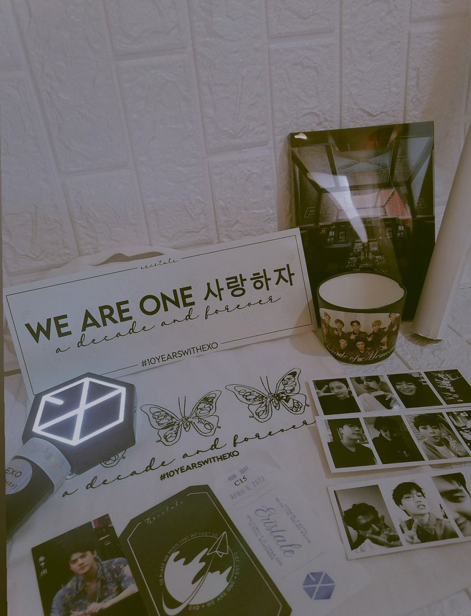 xieriz3n's tweet photo. to the whole team of @eristaledvo thank you! thank you so much for organizing this event. It was a dazzling Saturday 🥰 @weareoneEXO #1ΞX0 #10yearswithEXO #ERISTALEDVO https://t.co/gv3KkV0WzX