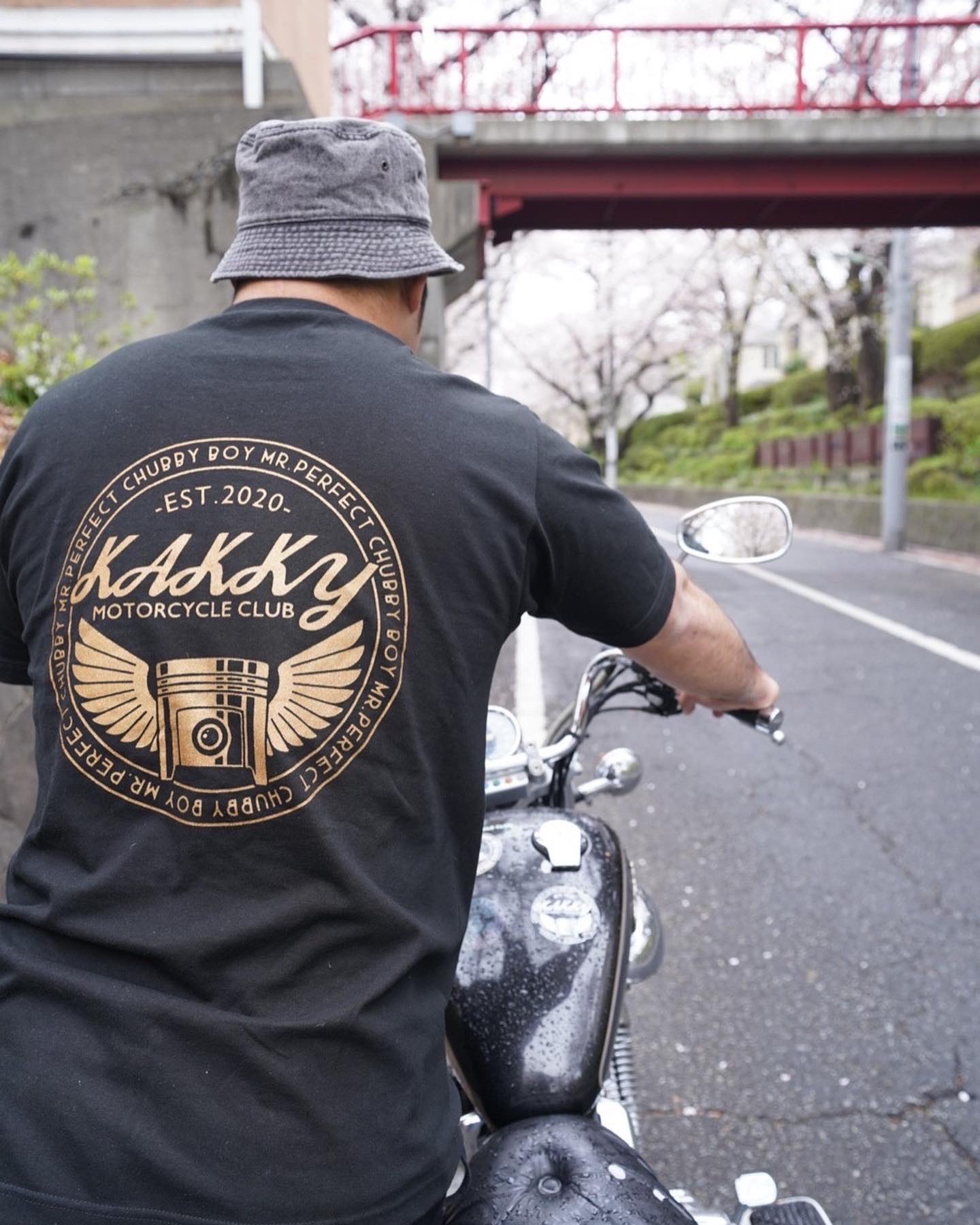 垣永真之介 Kakky on X: "【拡散のお願い】 4月24日秩父宮みなとラグビーまつりにてkakky motorcycle clubが出店します🏍🏍 ご購入の方にはスマホに貼れるステッカーがもらえたりかっきーのバイクの跨って写真撮れたり（検討中）などあります！サンゴリアスとしても最後の ...