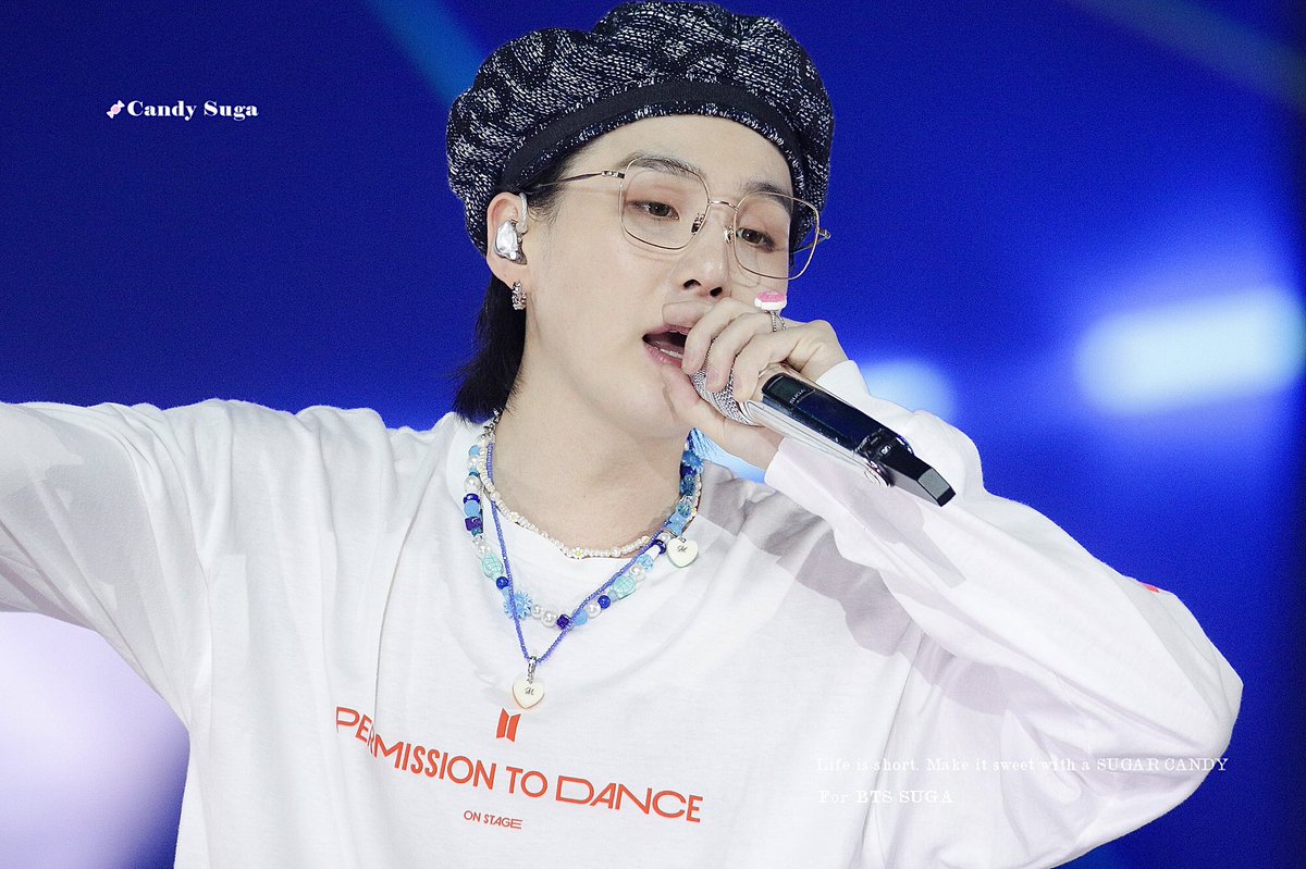 candySUGA309's tweet photo. [HQ] 220409 퍼투댄 라베콘

#SUGA #슈가 #민윤기
#BTS #방탄소년단 @BTS_twt https://t.co/Qr0WpQpfy3