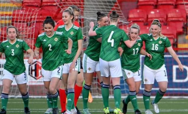 VivienneMcMast1's tweet photo. Northern Ireland v Faroe Islands
UEFA Championship 
5  -  0 win
Fantastic girls @JaneMcMaster11   💚🤍 https://t.co/RPvQBWvMXZ