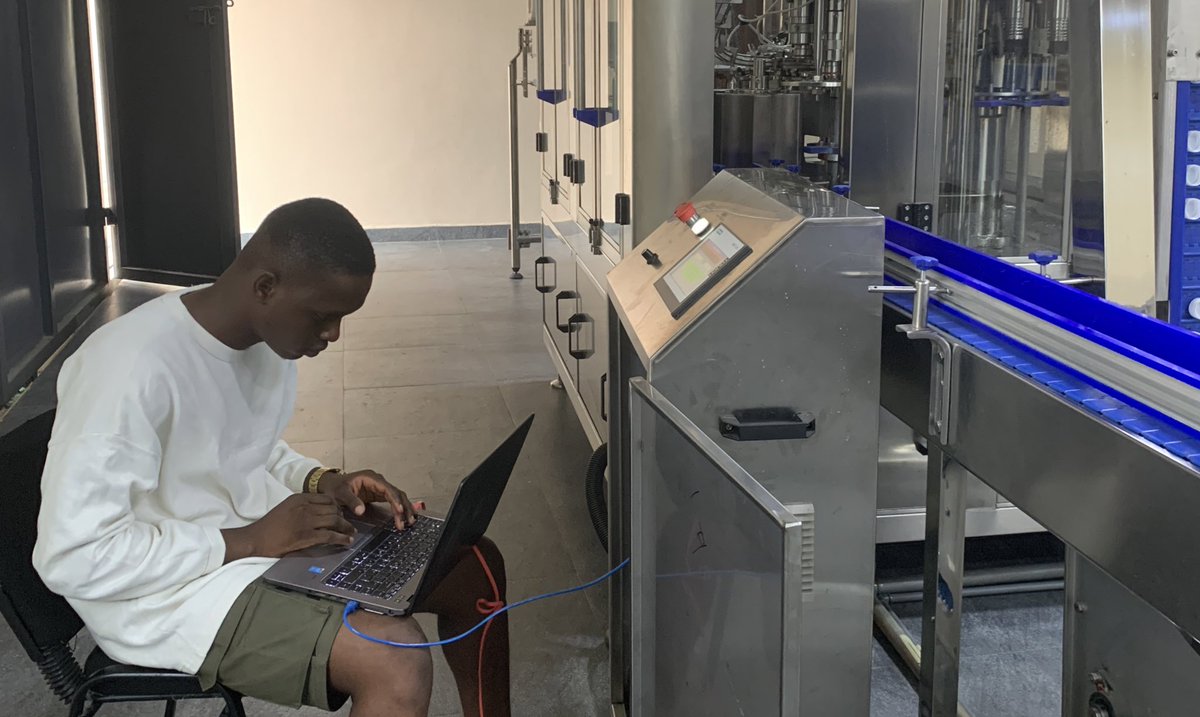 jofacMDK's tweet photo. This might come as a surprise to y’all.

Apart from importing machines and heavy duty equipment, I also install, run diagnostics and maintain machines.

I’ve got capacity for so much more.
You are built for so much more! https://t.co/u1xuByVMqz